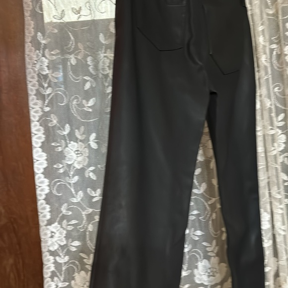 BlankNYC faux leather pants only used once excellent condition size 26 - Picture 6 of 8